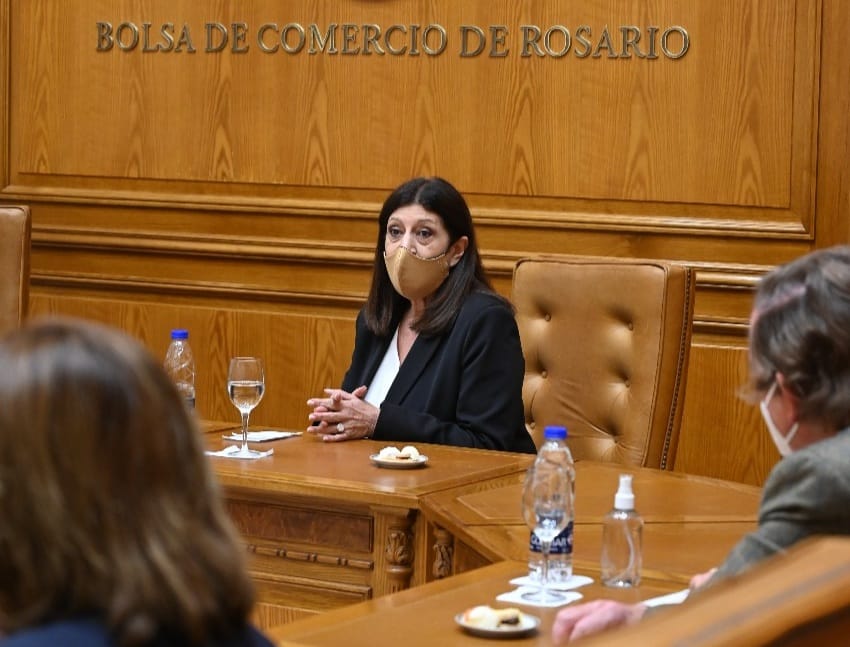 Clara García: "El gobierno nacional ha perjudicado a la agroindustria santafesina"